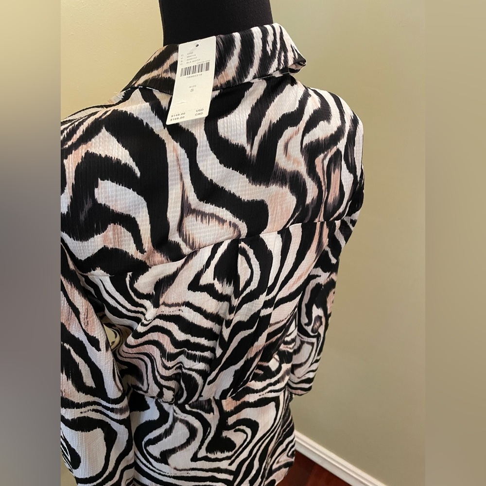 NWT Anthropologie Printed Wrap Dress Size 8 - Picture 5 of 5